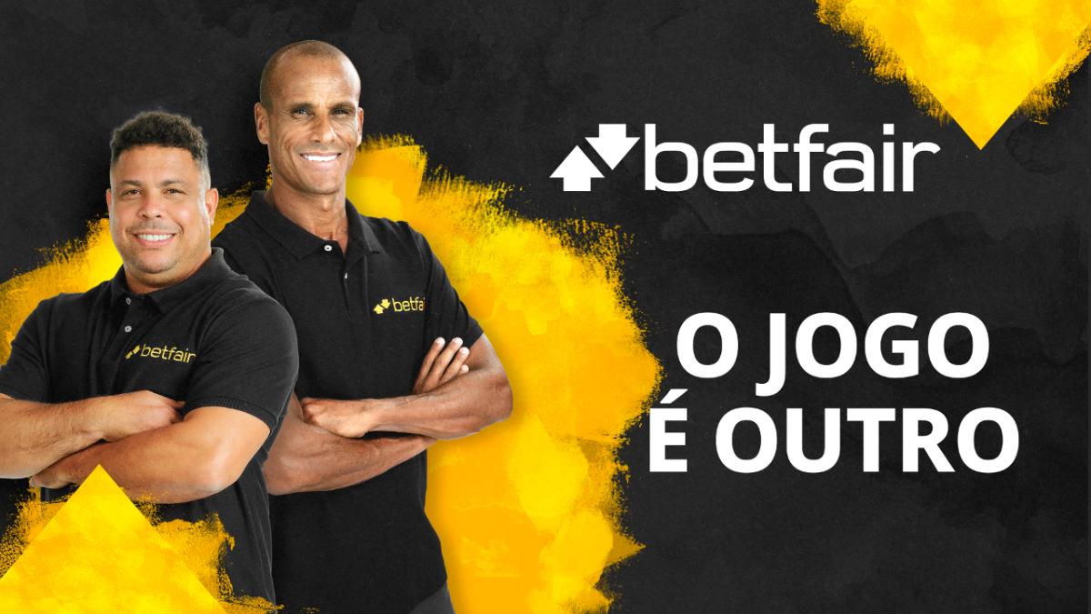 Ronaldo e Rivaldo fazem surpresa para fã que perdeu o PENTA
